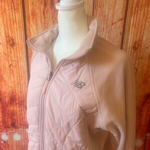 New Balance lightweight women's jacket size Medium fleece quilted zip front pink